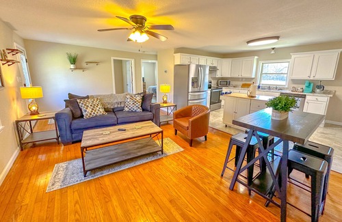 Dandridge House | Private Foothills Escape