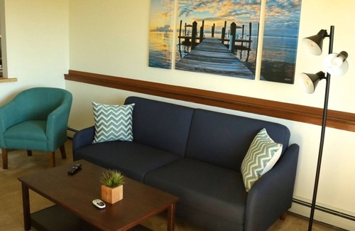 Lamberton Apartment | Private Furnished Apartment - Long & Short Stay in Lamberton MN