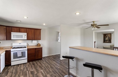 Peyton House | Private getaway on 38 acres of tranquility in Peyton, CO