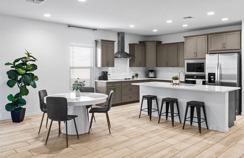 Goodyear House | Private Golf Retreat Near Ballpark + EV in Garage