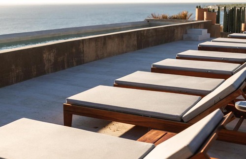 San Jose del Cabo Apartment | Private Hot Tub - Ocean View - GYM - Free Parking