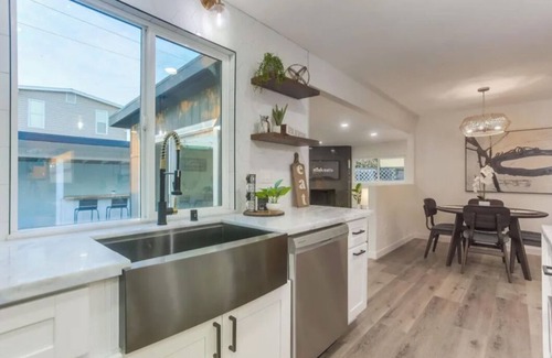 North Clairemont House | Private house 15 minutes to all beaches and landmarks in San Diego!