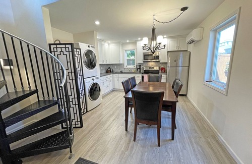 Overlook House | Private house with 3 suites. Modern, Clean & Comfortable!