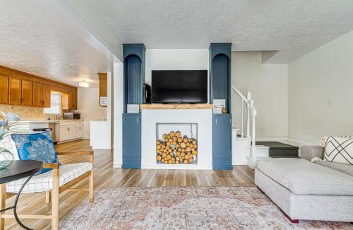 Roanoke Rapids House | Private Island Getaway in Roanoke Rapids with Grill!