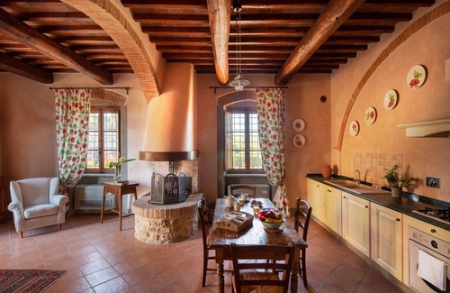 San Pietro in Bossolo Villa | Private Villa with sauna, WIFI, private pool, A/C, hot tub, TV, patio, close to Greve In Chianti