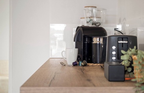 South Yunderup House | Private Jetty | Family & Pet-Friendly Retreat