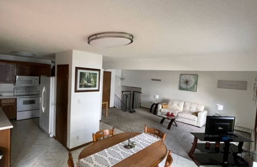 Grand Rapids House | Private Lake House on Pokegama in northern MN. For any occasion all year round.