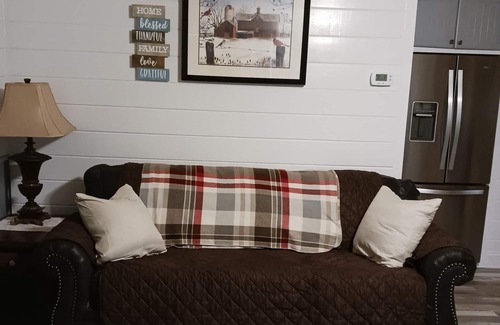 Guntersville Apartment | Private Lakeside Apartment