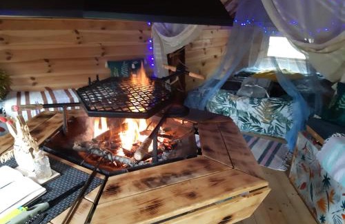 Renac Cabin | Private Lakeside Retreat