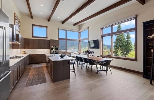 Silverthorne House | Private Lux Mtn Home: Hot Tub, Views, Pool, Ski, Golf, Hike