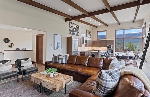 Silverthorne House | Private Lux Mtn Home: Hot Tub, Views, Pool, Ski, Golf, Hike