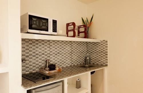 Praslin Island Apartment | Private Mini Pool + Free Wifi + Outdoor Shower at la Pointe Beach Huts