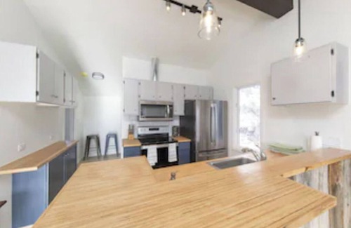 Carbondale House | Private Mountain/Valley Views: Just renovated only 5 min to downtown Carbondale!