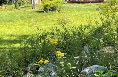 Weston House | Private, mountain views,easy access