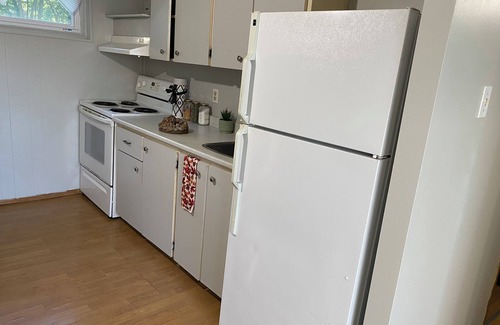 Richmond Hill House | Private One Bedroom Cozy Unit