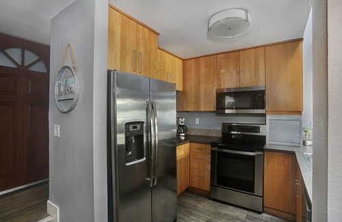 Point Loma Heights Condo | Private Patio | Near SeaWorld | Resort Amenities