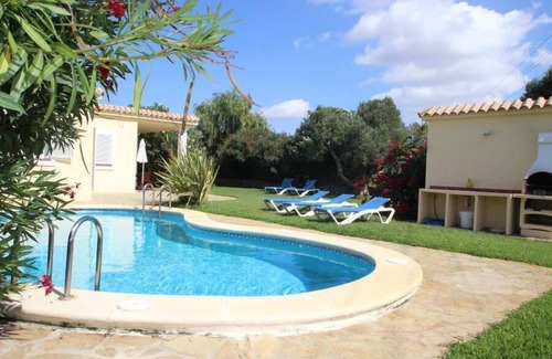 Conil de la Frontera House | Private pool, beautiful garden, 3 bathrooms, gas central heating for winter - Casa Olivos -
