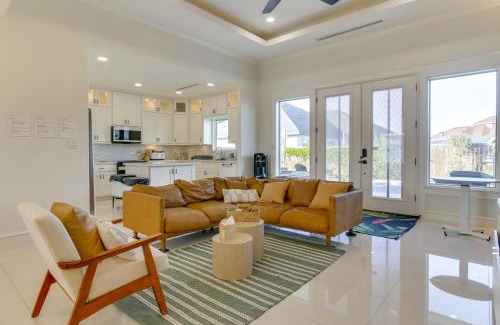 Brownsville House | Private Pool and Gym Brownsville Escape Near Beach