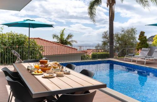 Arco da Calheta Villa | Private pool and sea view - Tropical Villa