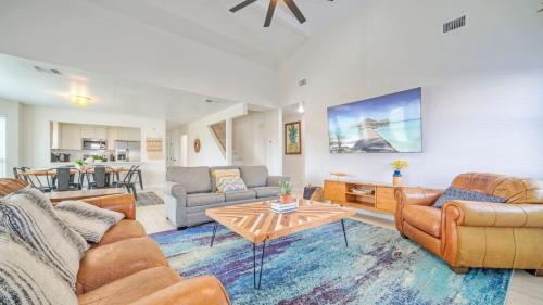 Port Aransas House | Private Pool Game Room Patio Near the Beach Palm House by AvantStay