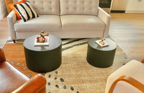 Valley Glen House | Private Pool + Parking, Many LA Attractions a Fifteen Minute Drive!