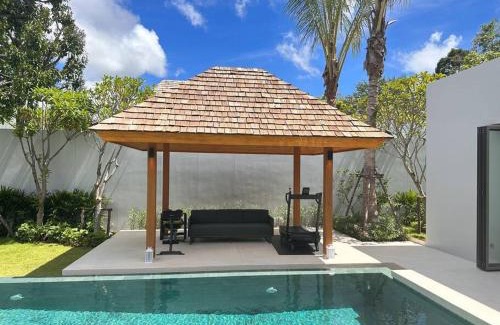 Thep Kasattri Villa | Private pool villa 3 Bed, 3 Bath near airport