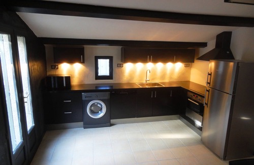 Uzes House | Private pool10X5, 11 bedr., 26 beds, 5 bath., 5 terraces, very quiet,10 000sqm park,AC