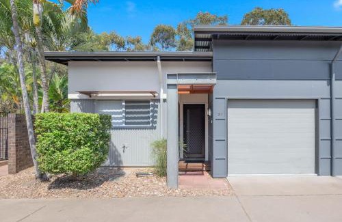 Urangan House | Private Poolside Villa
