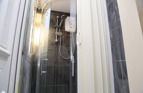 Thamesmead East Resort | Private room ∙ 1 bedroom ∙ 2 guests
