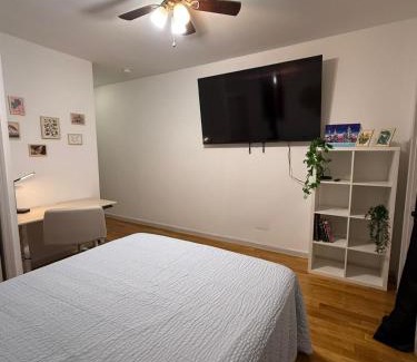 Midtown West House | Private Room at a Shared Apartment by Times Square Manhattan