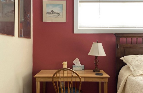 Jamestown Bed & Breakfast | Private room & bath in Rocky Mt foothills with kitchenette, private entrance!