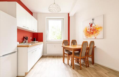 Barmbek-Nord House | Private Room in 2 rooms flat, 15mins direct U-Bahn to Hbf