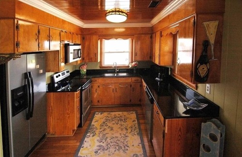 Holden Beach Cottage | Private Saltwater Pool! Ocean Views! NEW Beach Access ACROSS STREET! Fresh&CLEAN