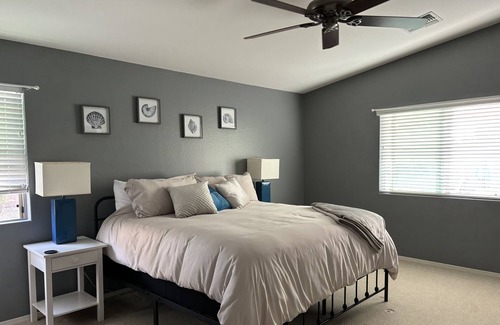 San Tan Heights House | Private, spacious, all amenities included! Pool, putting green, & parking!