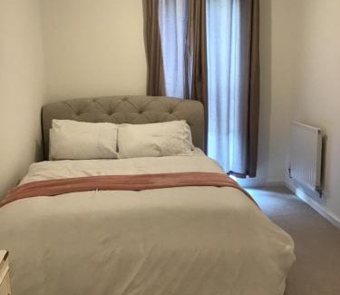 East Acton House | Private stay in London Acton close to central London