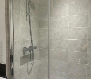 East Acton House | Private stay in London Acton close to central London