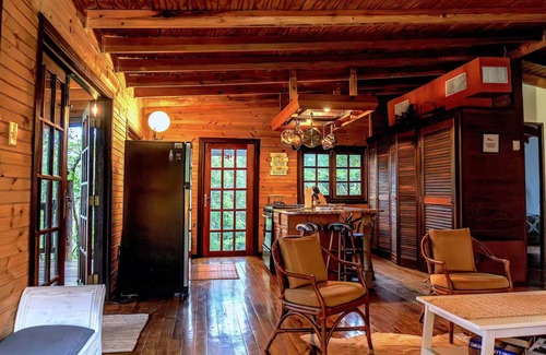 Jauca II Cabin | Private Unique Cabin: Unmatched Comfort & Nature