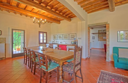Montelupo Fiorentino Villa | Private Villa with private pool, WIFI, TV, patio, pets allowed, panoramic view, close to Florence
