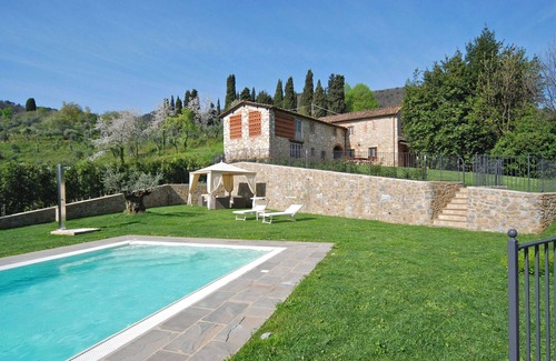 Vicopelago Villa | Private Villa with A/C, WIFI, private pool, TV, terrace, panoramic view, parking, close to Lucca