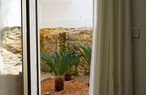 Cala Mandia House | Private Villa with pool - Beach front - Sea Views - Cala Mendia, Porto Cristo
