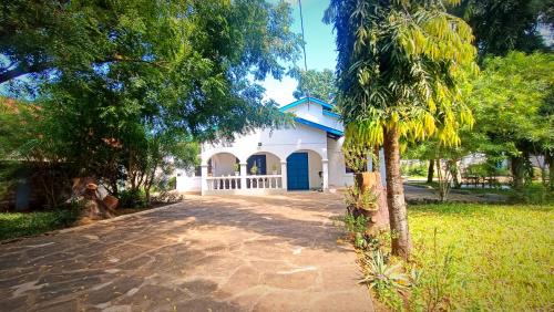Ukunda Villa | Private Villa with Pool and Serene Garden