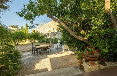 Cannole House | Private Villa With Pool By Historic Palace