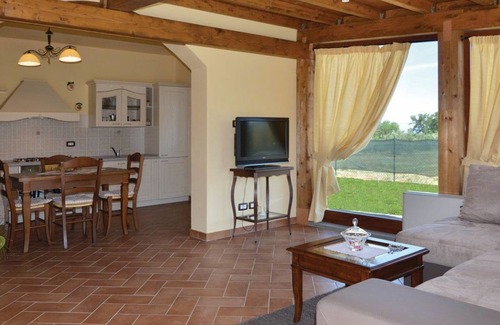 Ferretto Villa | Private Villa with private pool, WIFI, A/C, TV, pets allowed, panoramic view, close to Cortona