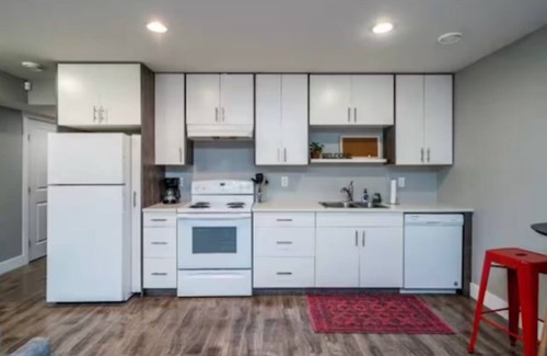 Prince George House | Private, walk out, 2 bedroom, self contained, fully furnished suite.