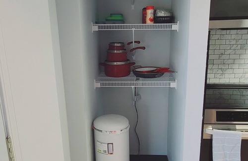 Treloar House | Private walkout basement: 2 queen beds & full bath