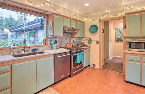 Marietta-Alderwood House | Private Waterfront Bellingham Estate!