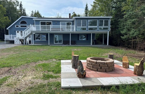 Steuben House | Private, Waterfront Home on Dyers Bay!