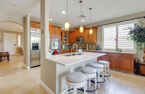 Legacy House | Private Yard & Fairway View: Phoenix Golf Retreat!