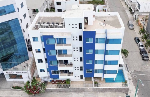 Manta Apartment | PRIVILEGED LOCATION in Barbasquillo! 2-bedroom apt. with AC, balcony, WiFi