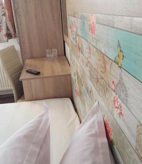Veliko Tarnovo Center Hotel | Priyateli - Friends